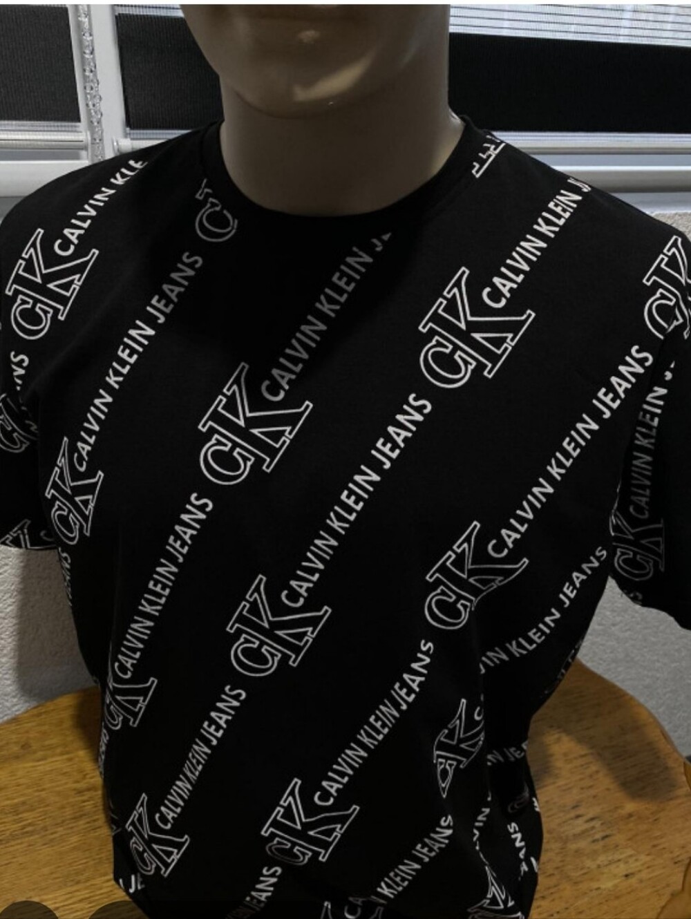 Calvin Klein Signature Tee